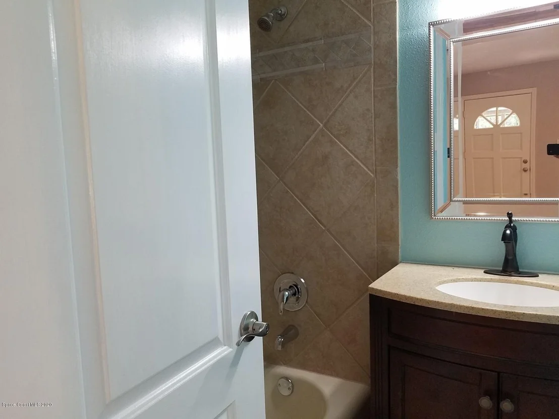 Photo of 5040 Scott Road