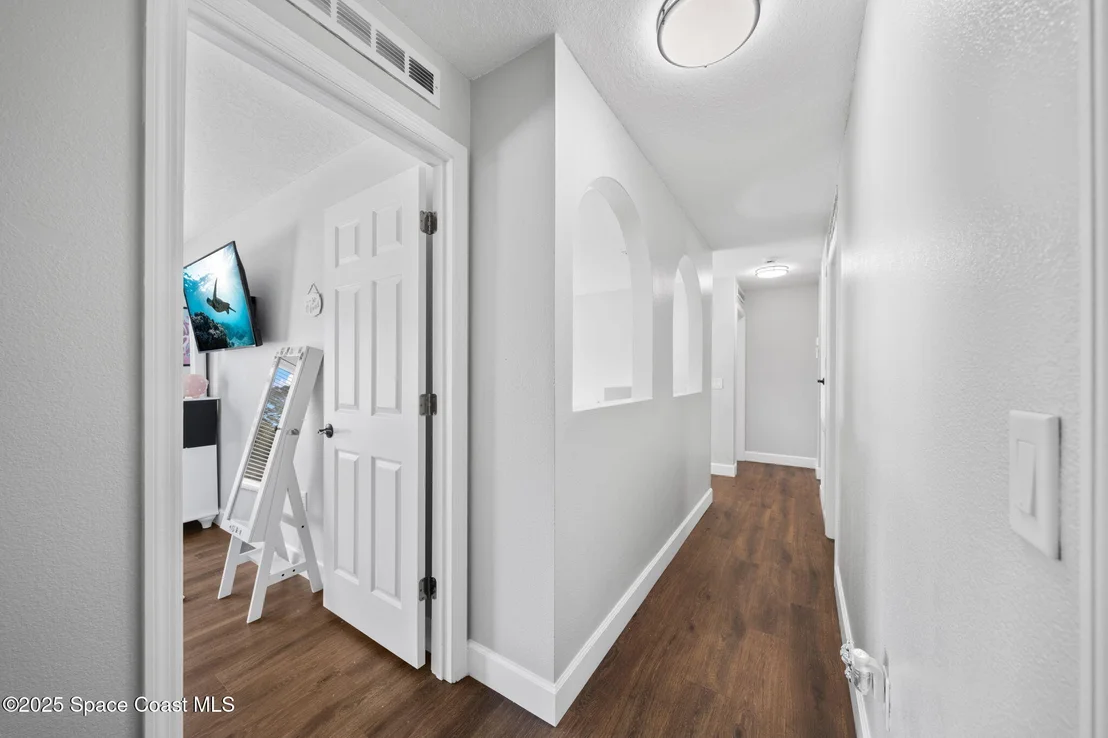 Photo of 4620 Robert Street