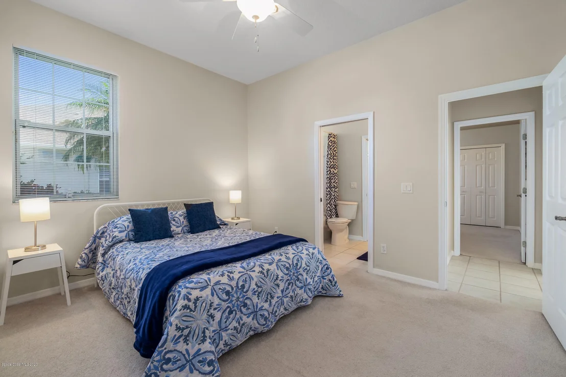 Photo of 978 Wildwood Drive