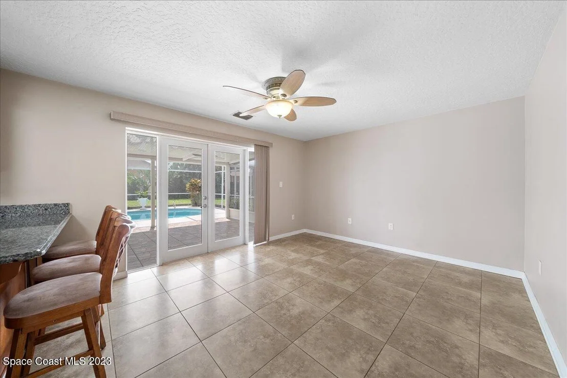 Photo of 1339 Heritage Acres Boulevard