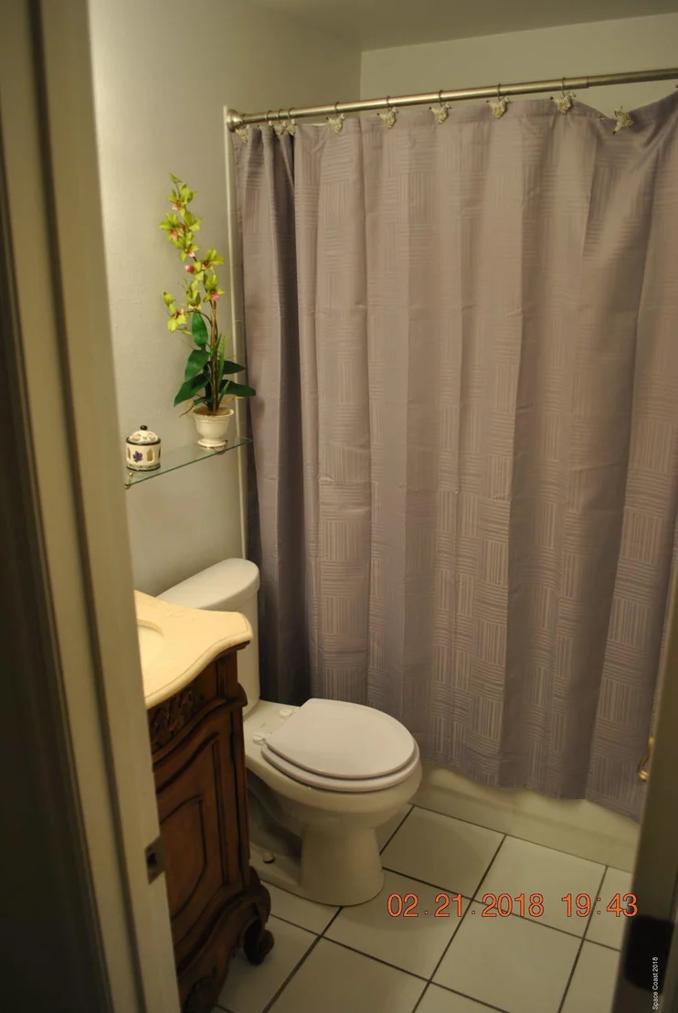 Photo of 889 Shoshone Lane