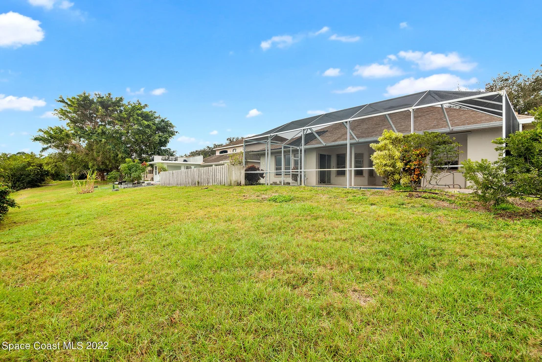 Photo of 5713 Newbury Circle