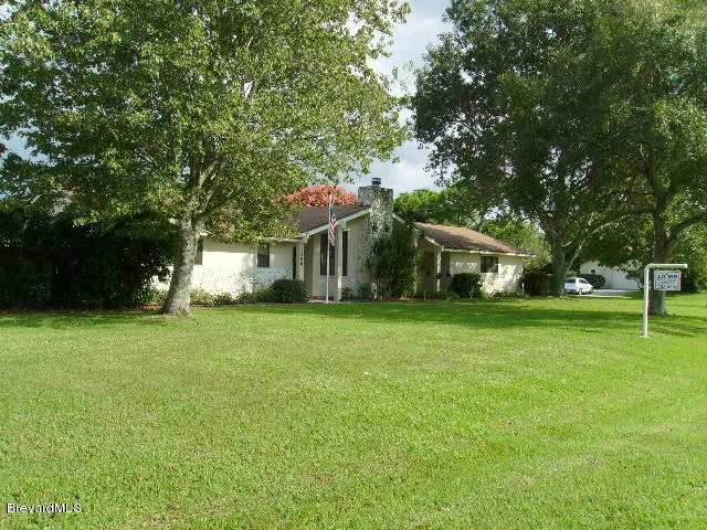 Photo of 3296 Fairview Drive