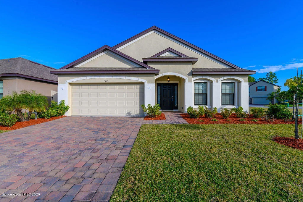 Photo of 984 Musgrass Circle