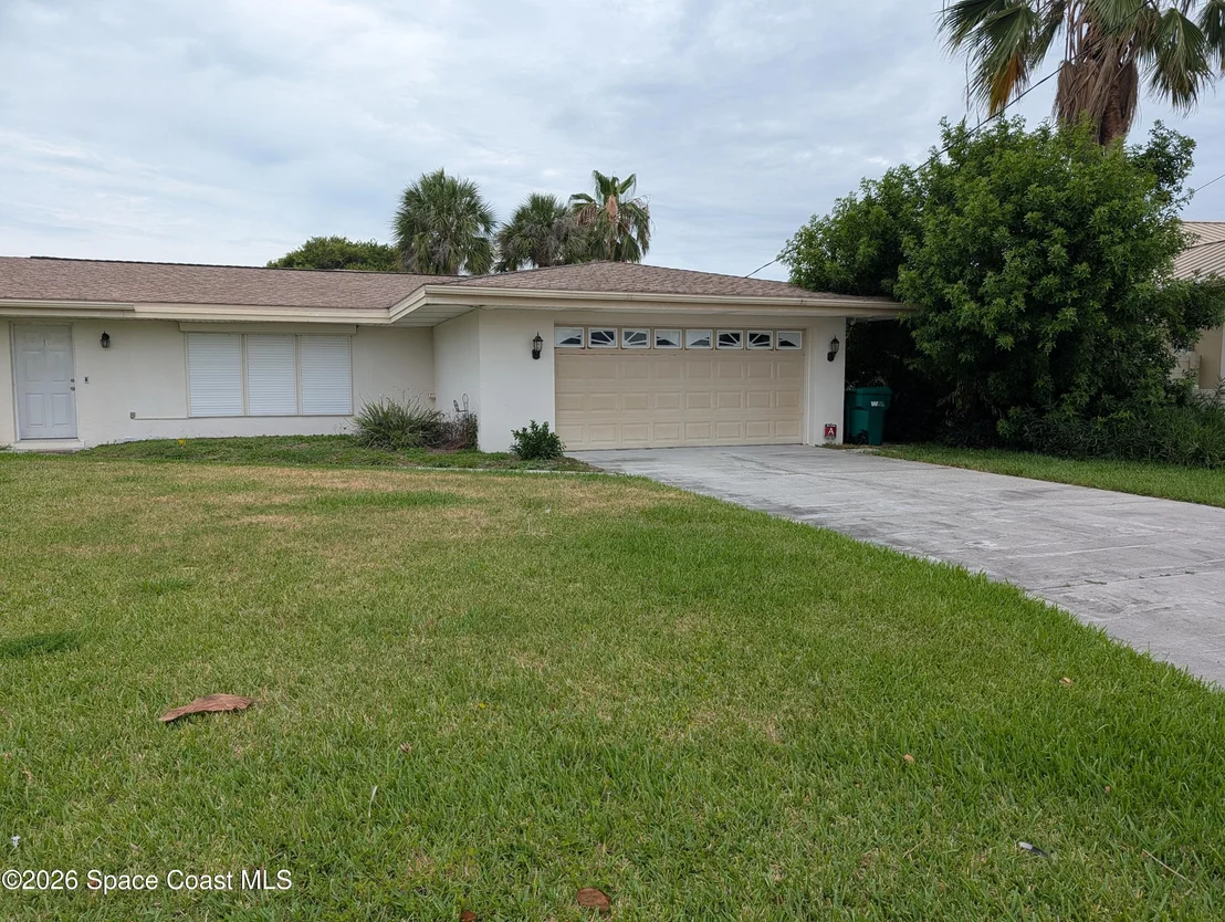 Photo of 597 Capri Road