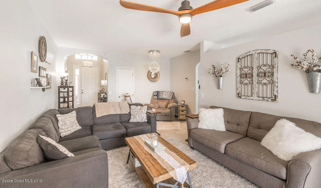 Photo of 184 Sedgewood Circle