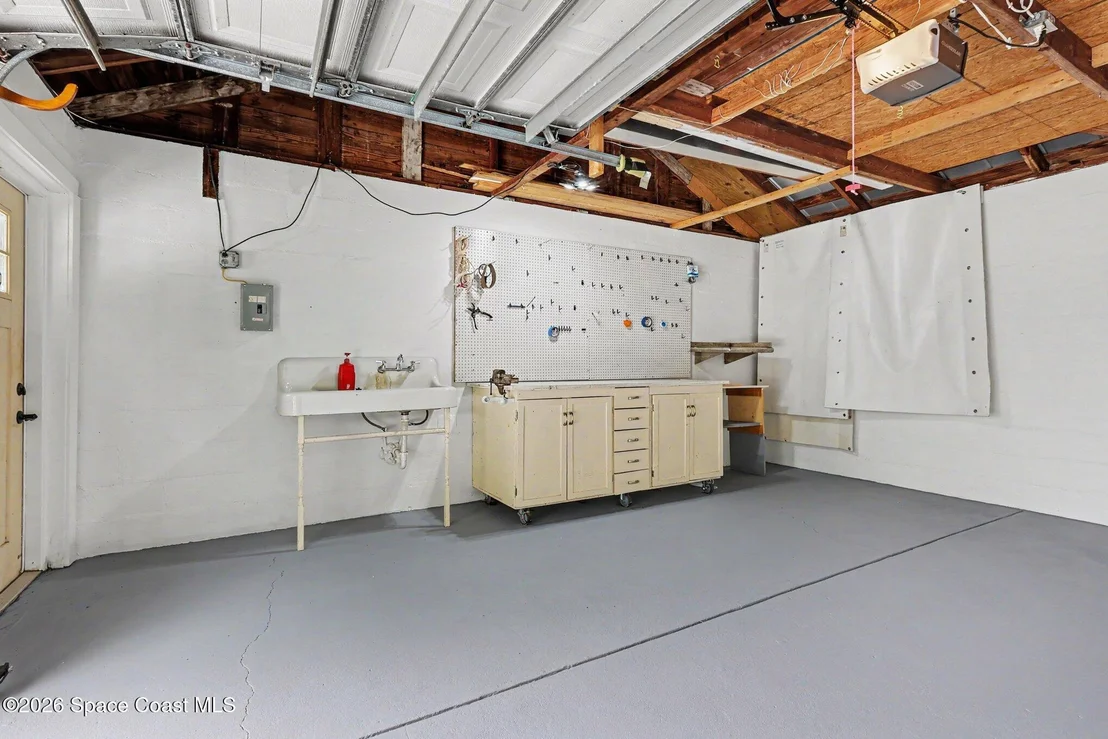 Photo of 35 Barton Avenue