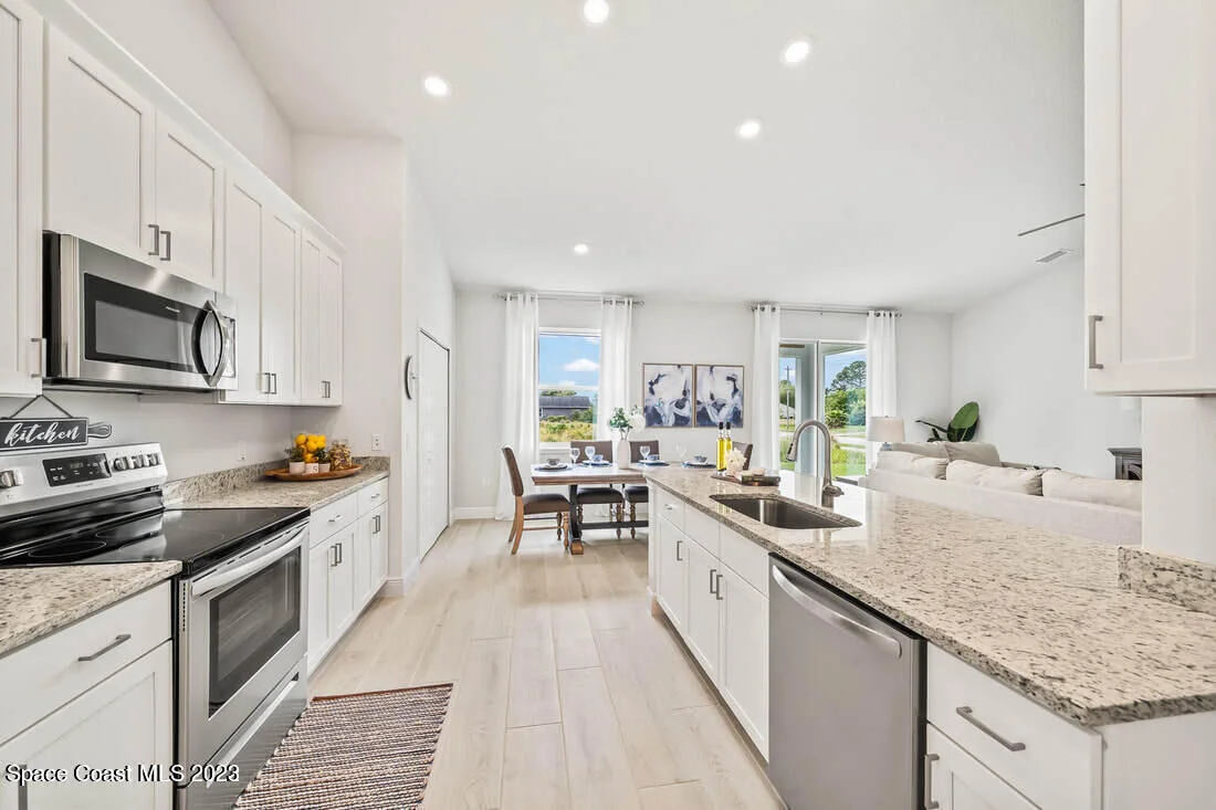 Photo of 1545 Anson Road