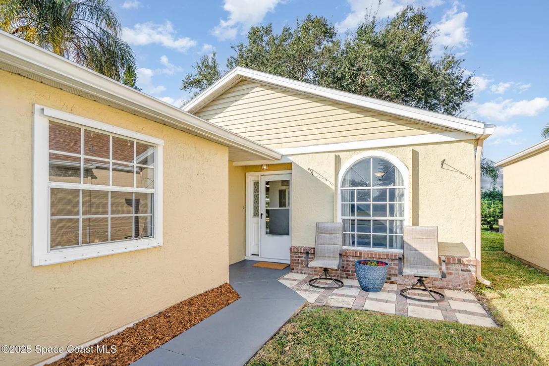 Photo of 4118 Twin Oaks Boulevard