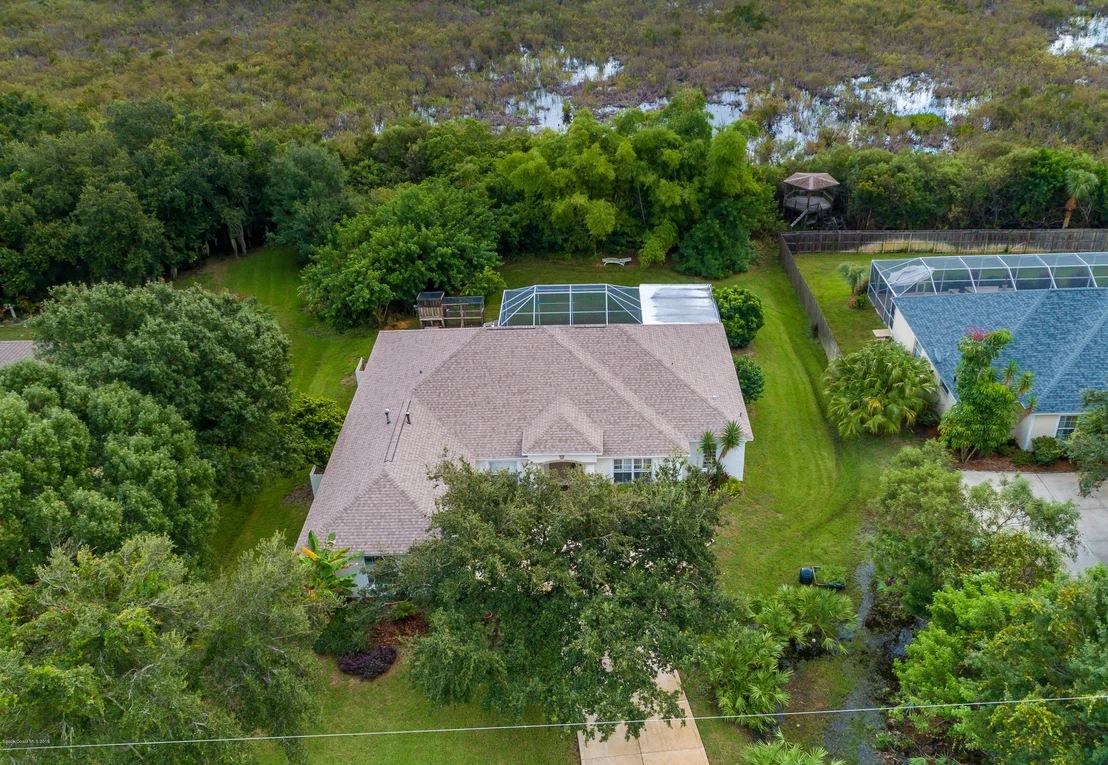 Photo of 4403 Long Lake Road