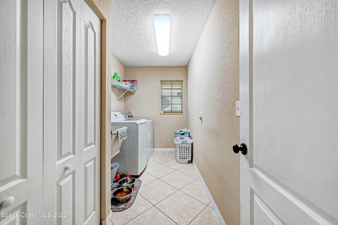 Photo of 1620 James Circle