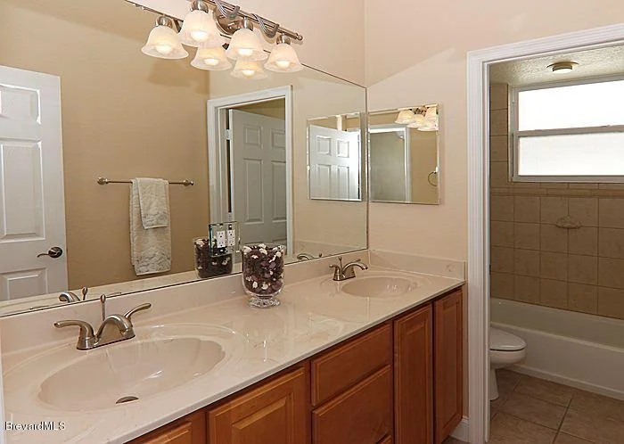 Photo of 1018 Worthington Spring Drive