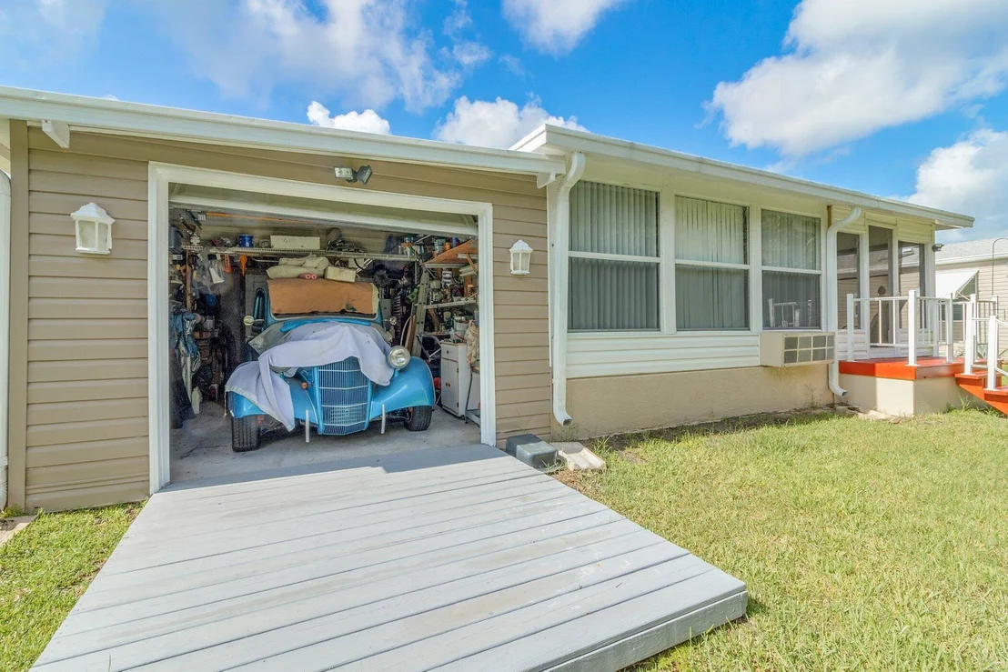 Photo of Unit 136 at 525 Outer Drive