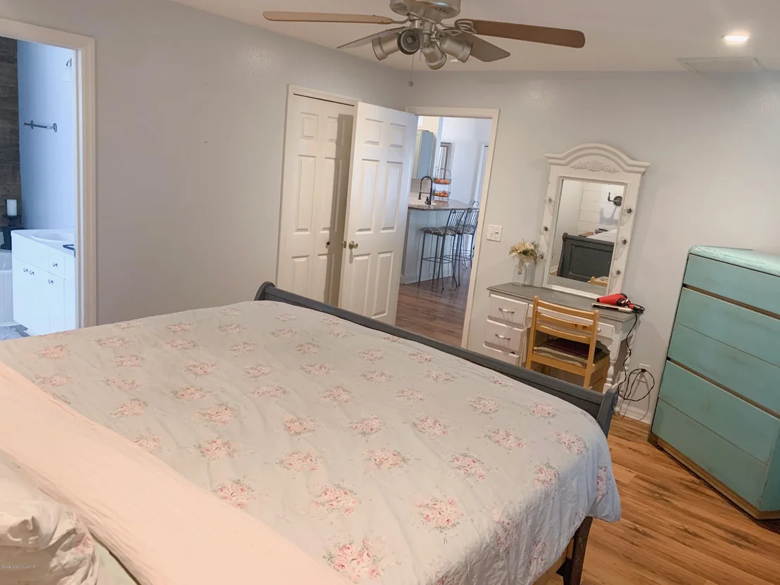 Photo of 6870 Cairo Road