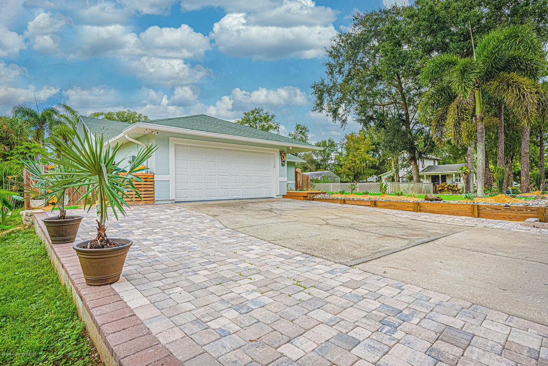 Photo of 535 Vine Street