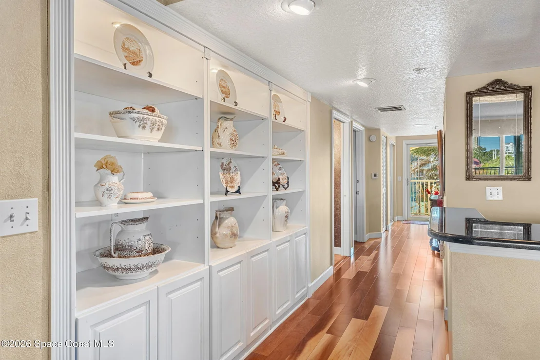 Photo of Unit 301 at 100 Riverside Drive