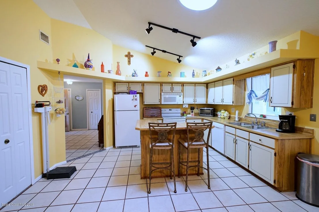 Photo of 4097 Skyway Drive