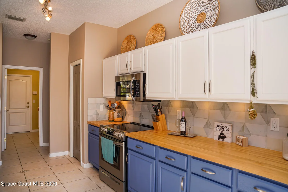 Photo of 2134 Pumpkin Place NE