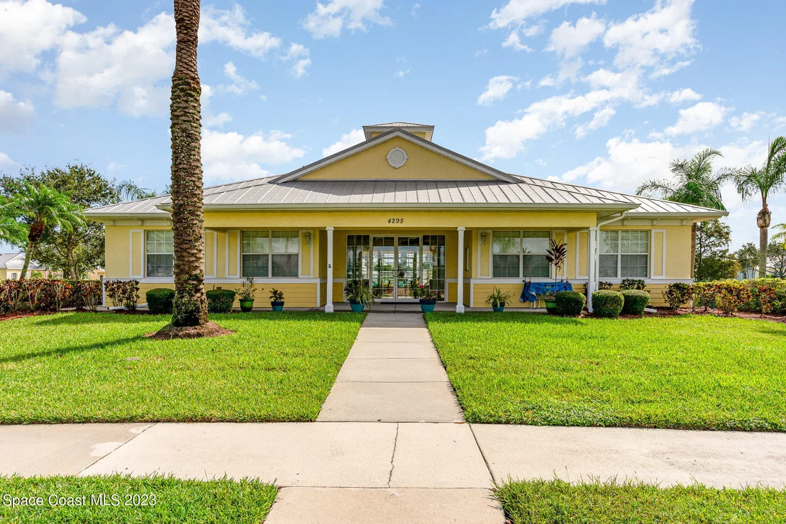Photo of 543 Heming Way