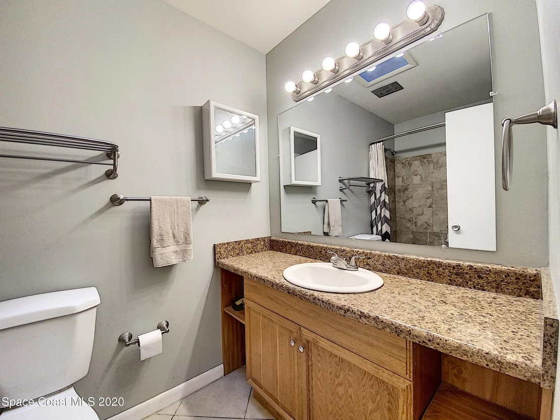 Photo of 982 Sarazen Drive