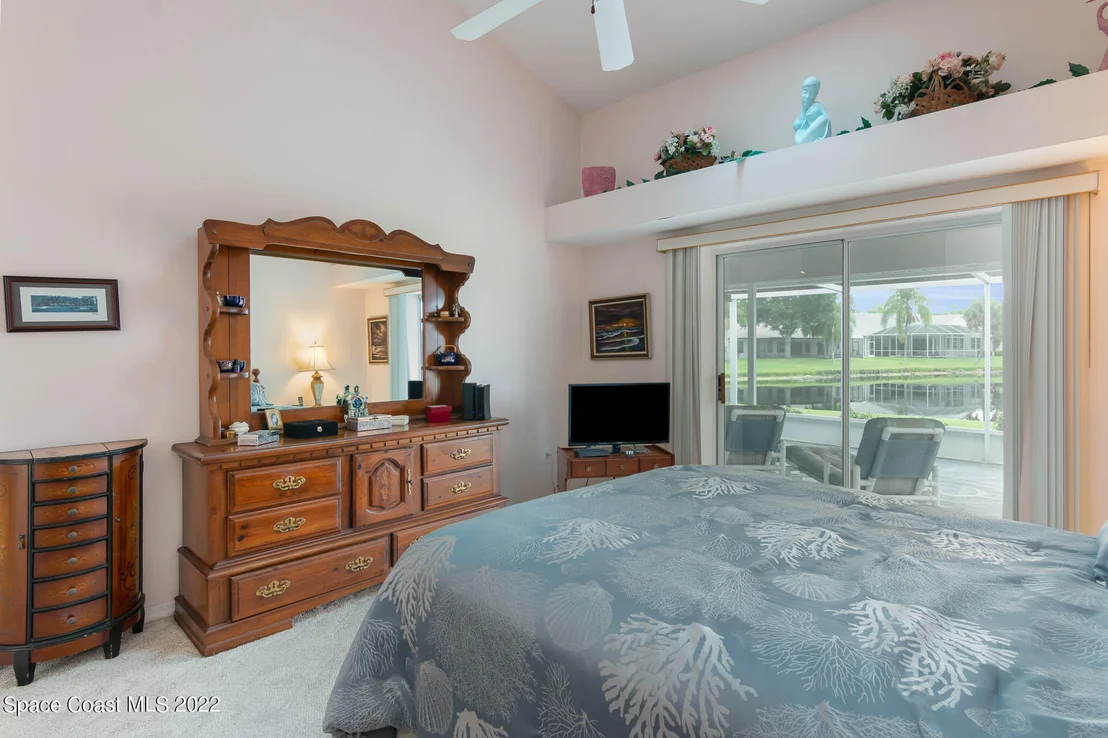 Photo of 1050 Fieldstone Drive