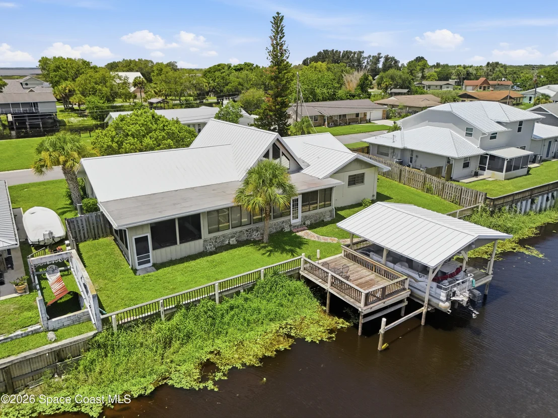 Photo of 836 Egret Road
