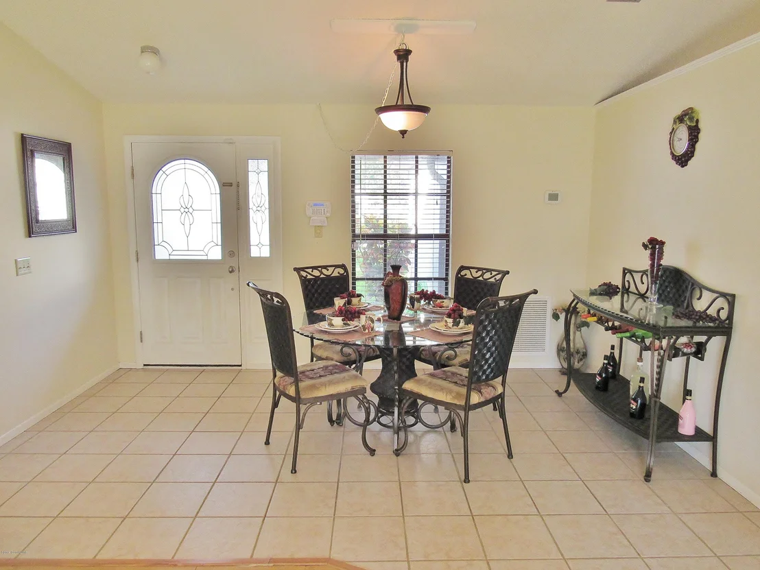 Photo of 894 Yorktowne Drive