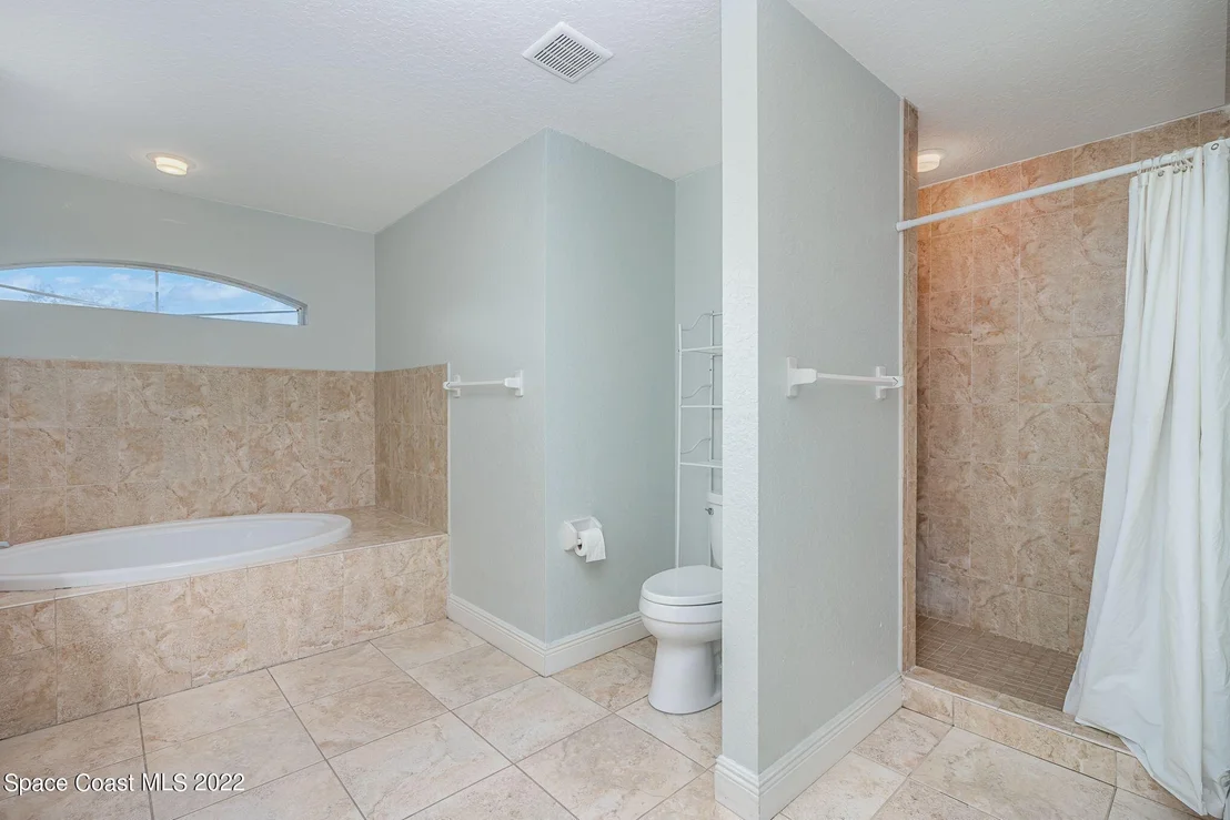 Photo of 1137 Scyphers Street NE