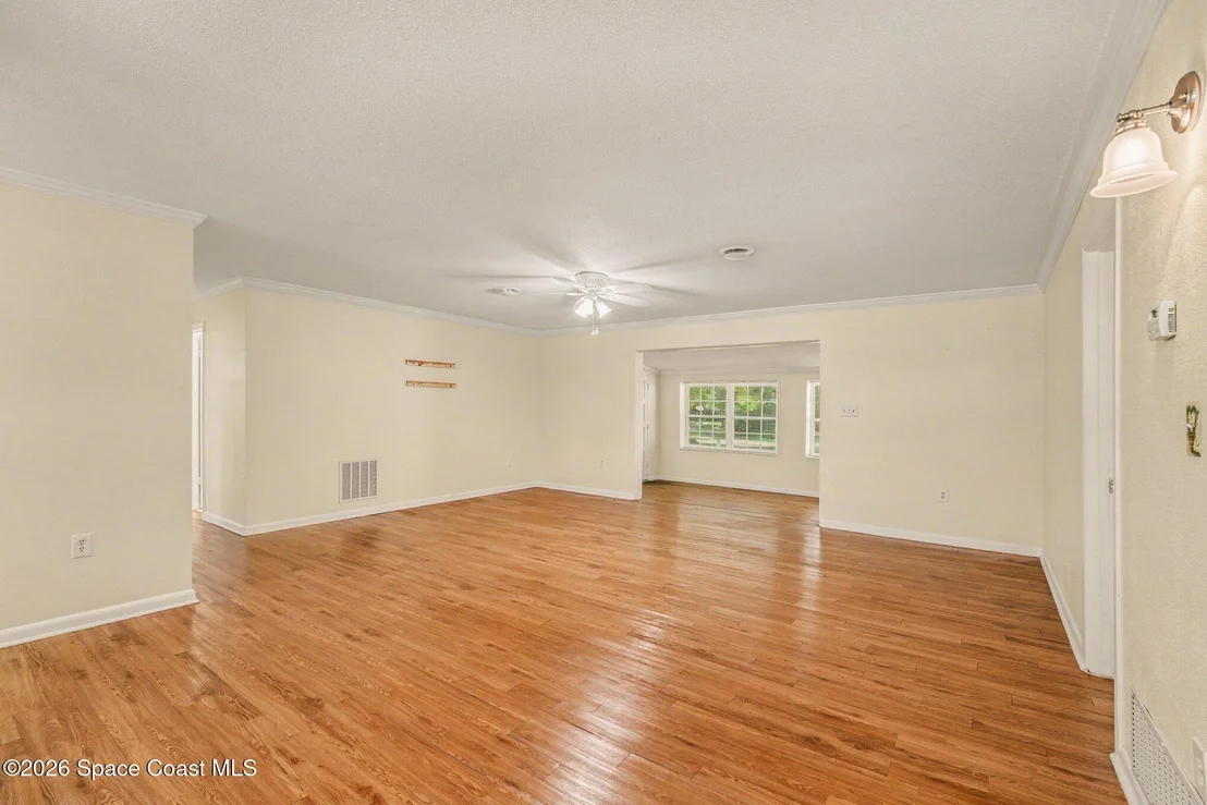 Photo of 3075 Ellis Drive