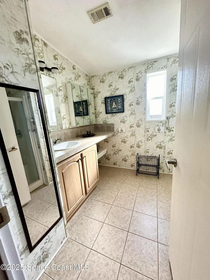 Photo of 504 Puffin Drive