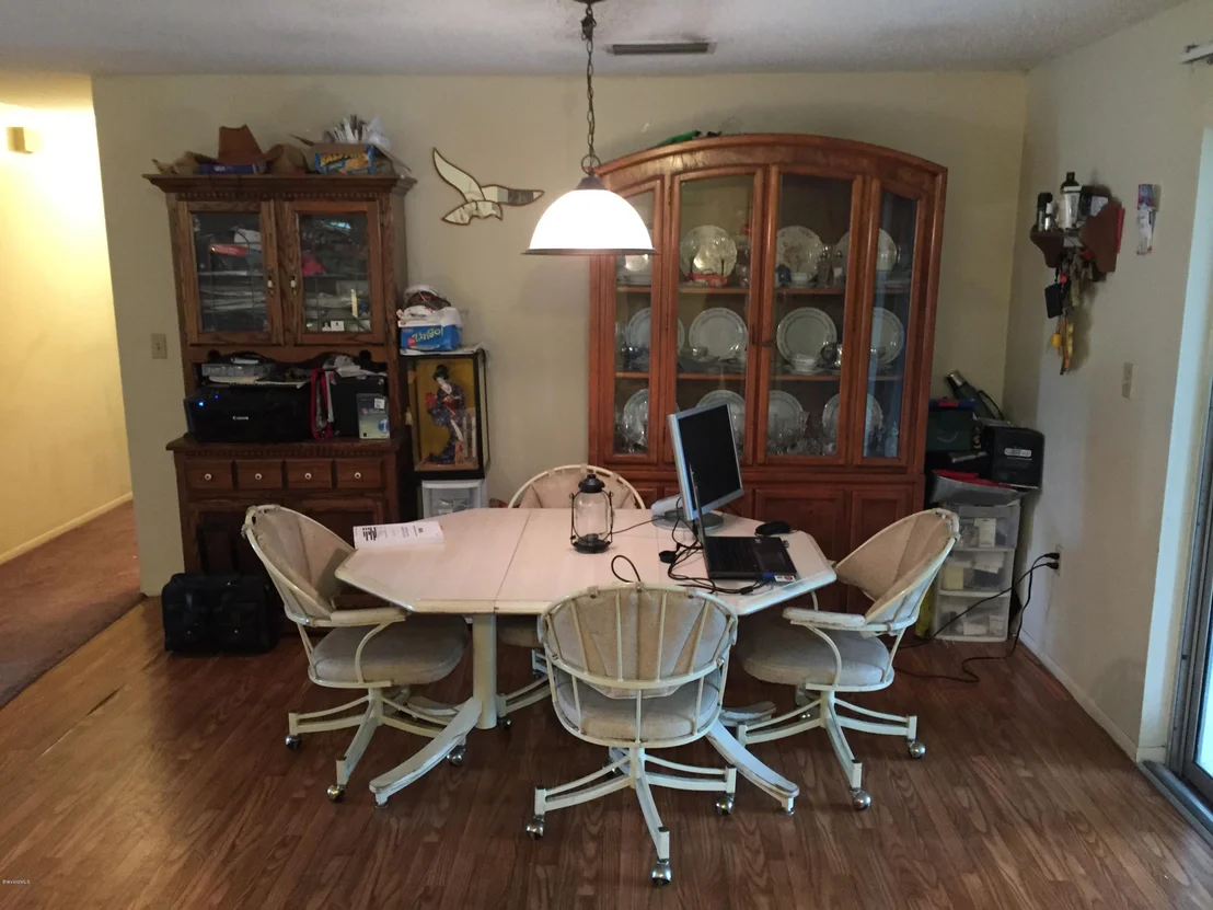 Photo of 1124 Hermosa Drive