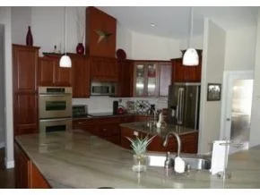 Photo of 2455 Griffith Lane