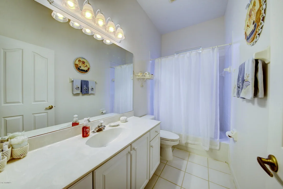 Photo of 5778 Newbury Circle