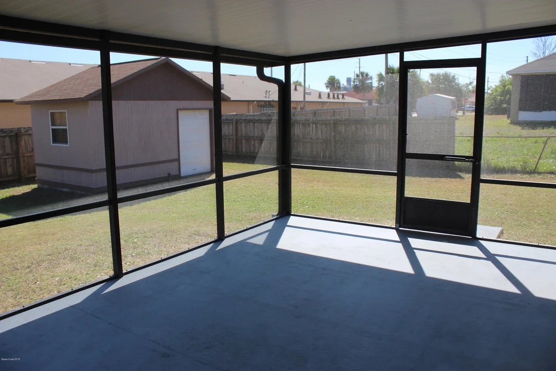 Photo of 711 Amor Drive