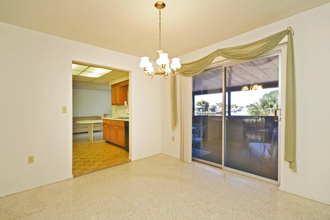 Photo of 4891 Fairview Drive