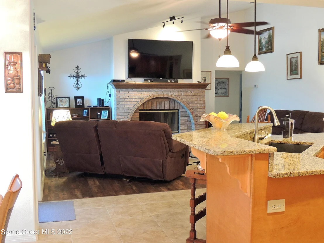 Photo of 2473 Harlock Road
