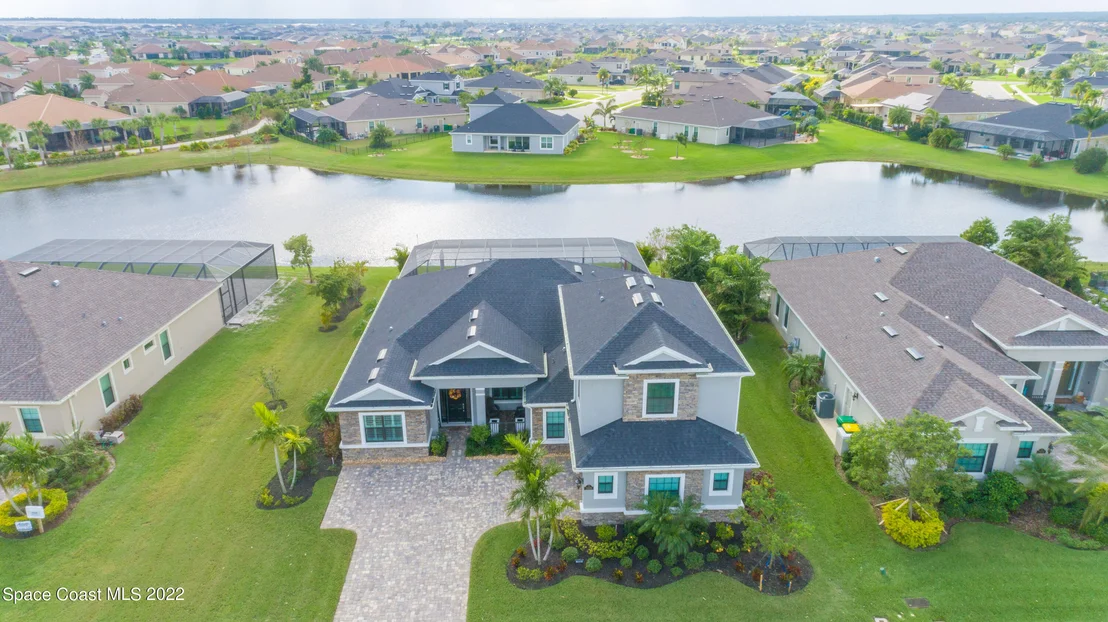 Photo of 7696 Wyndham Drive