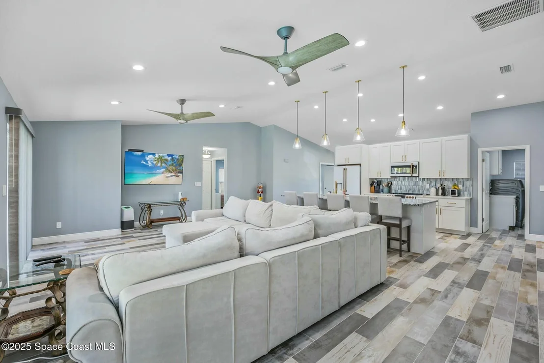 Photo of 2030 Belmont Way