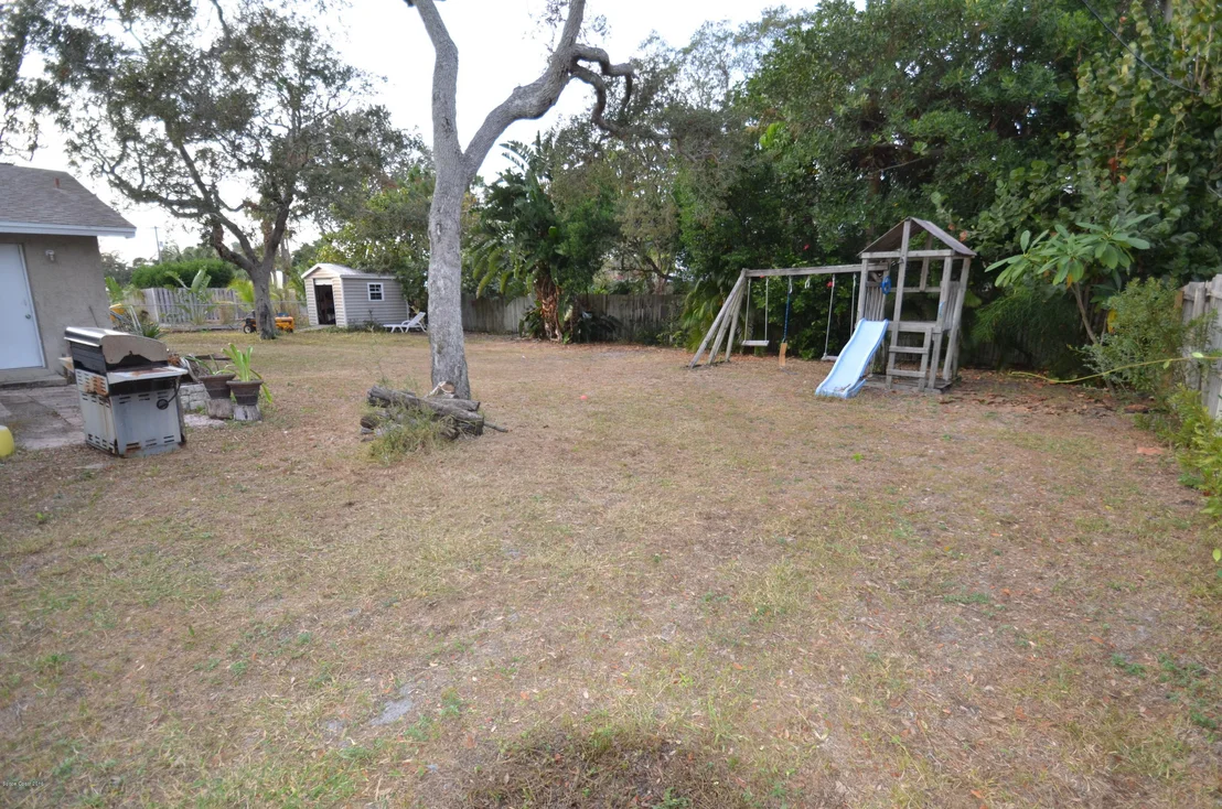 Photo of 440 1st Avenue