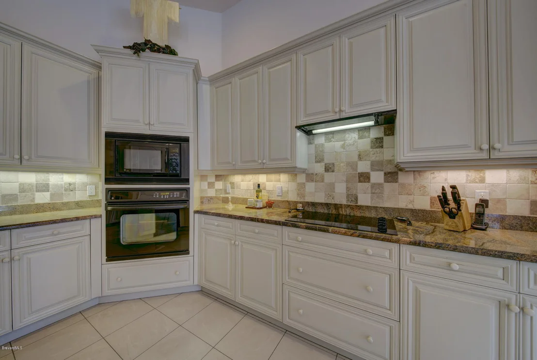 Photo of 8317 Cromwell Place