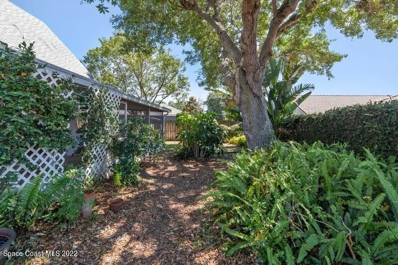 Photo of 1357 Heritage Acres Boulevard