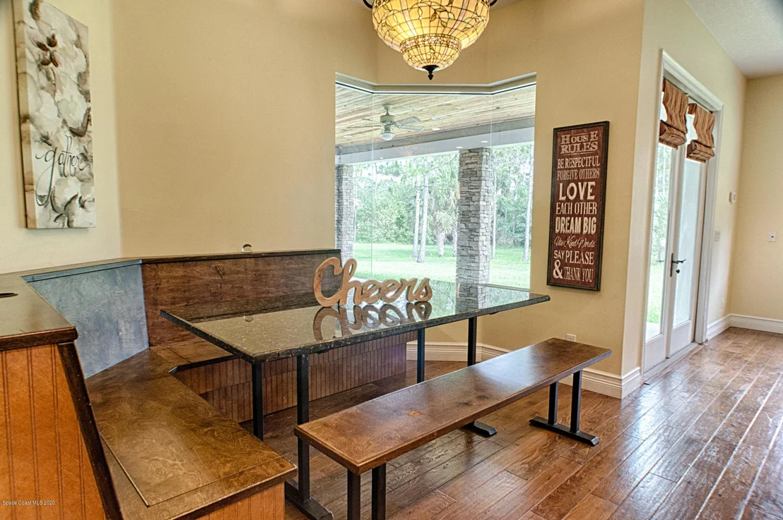 Photo of 5443 The Willows Drive