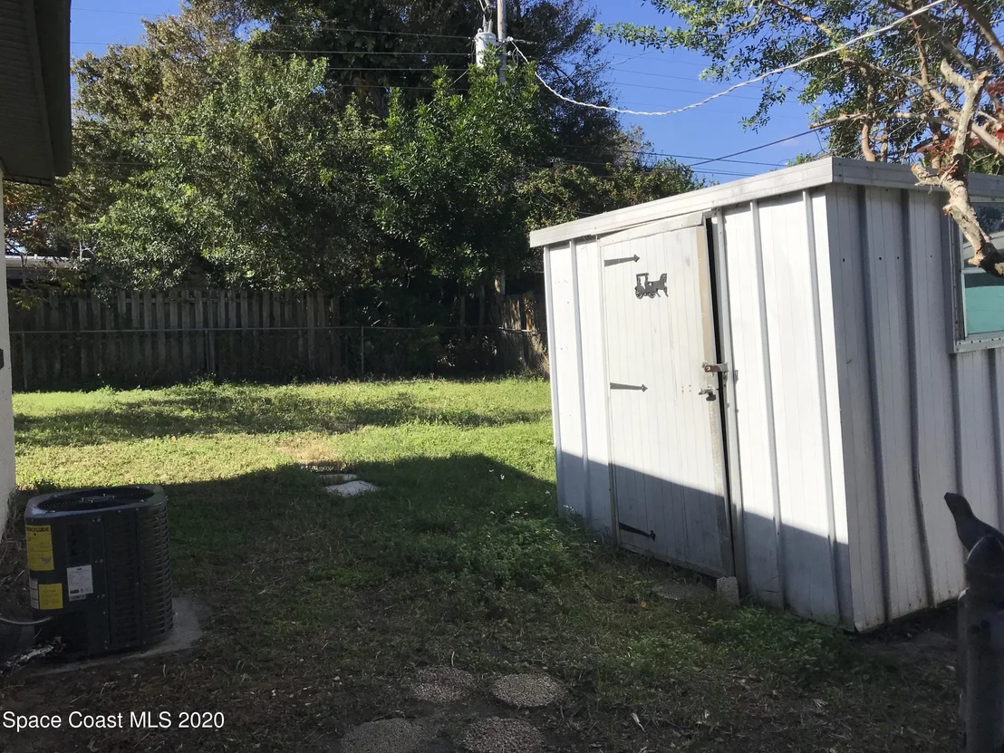 Photo of 1866 Cedarwood Drive