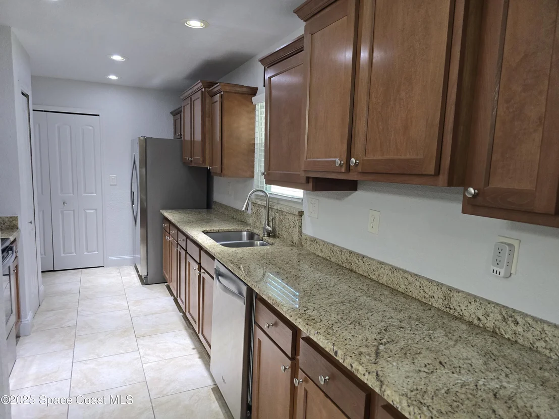 Photo of 834 Pine Shadows Avenue