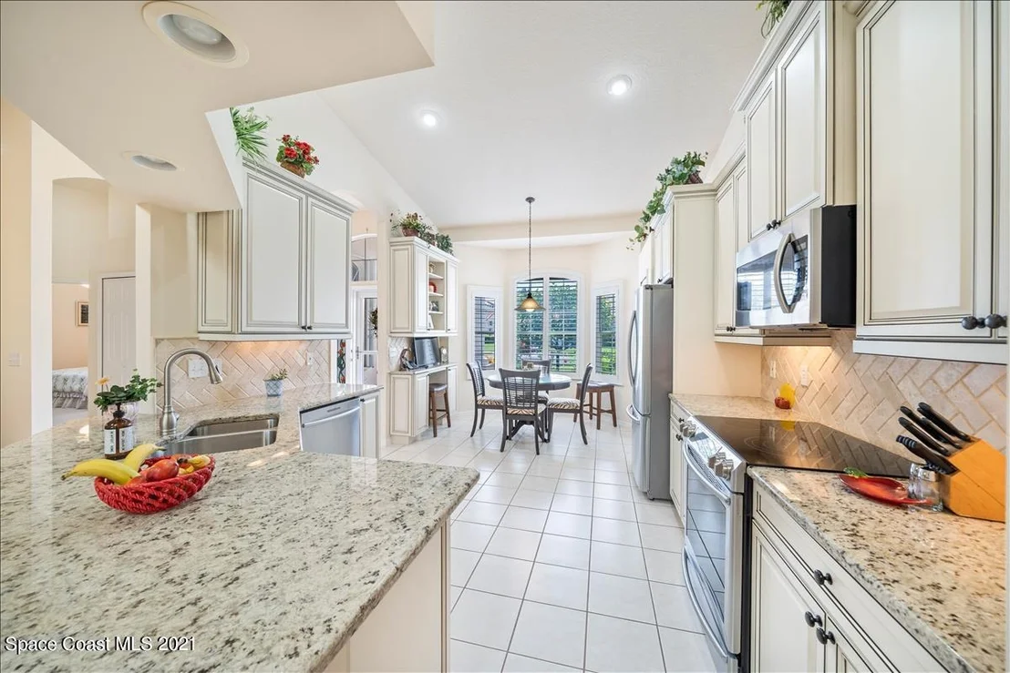 Photo of 408 Renaissance Avenue