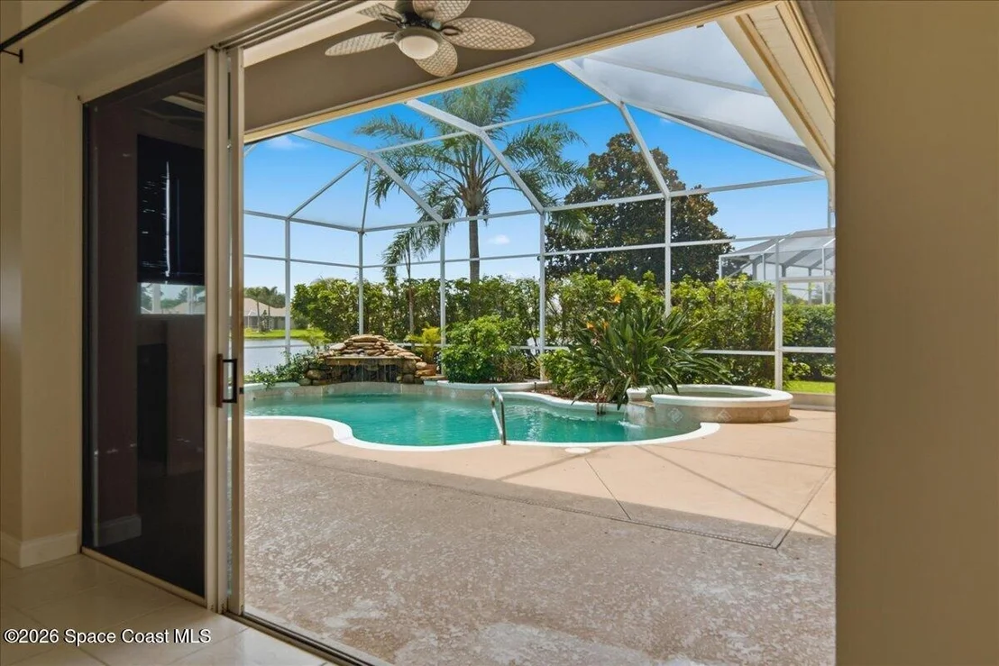 Photo of 825 Thrasher Drive