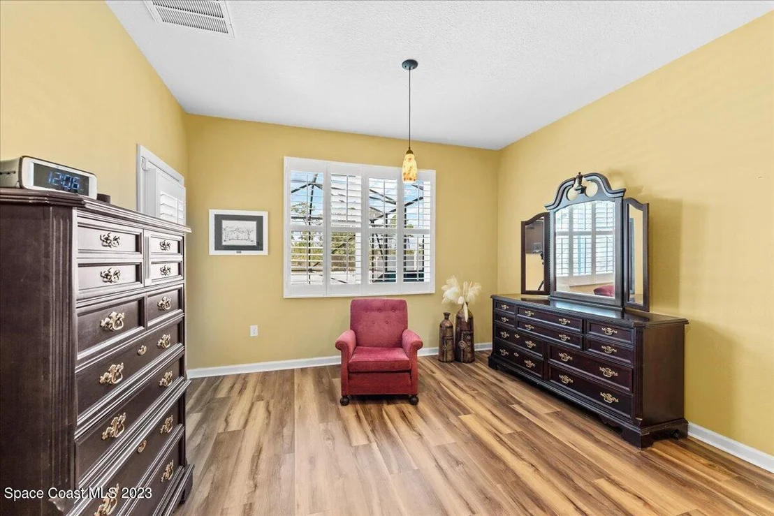 Photo of 922 Peta Way