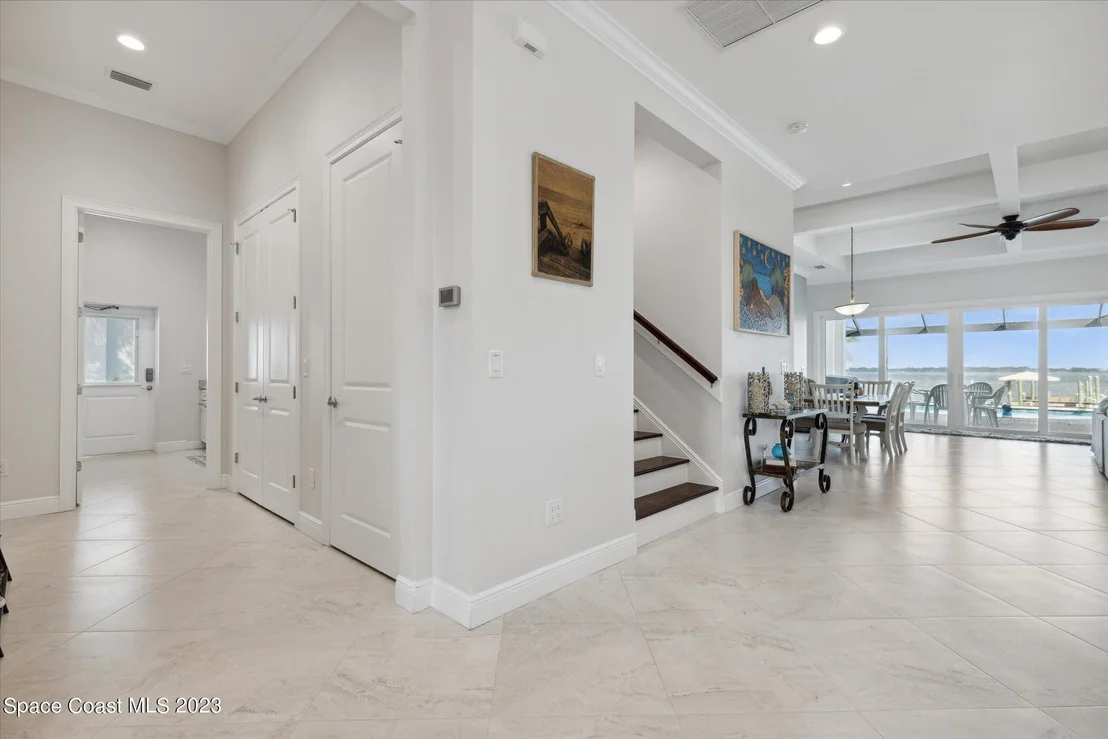 Photo of 3835 Riverside Drive