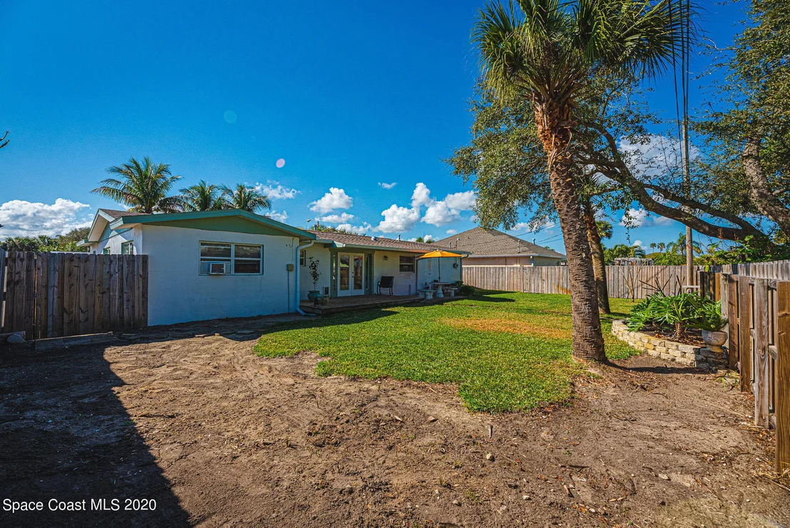 Photo of 337 Gemini Drive