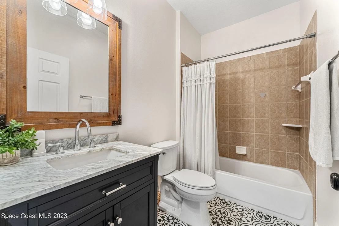Photo of 1112 Hailey Street